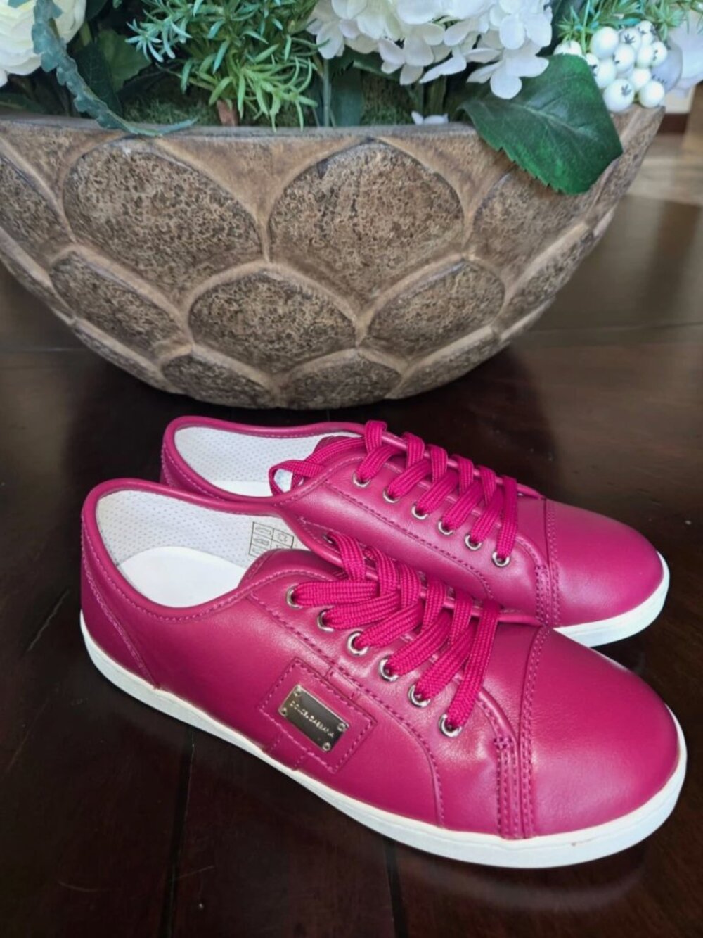 Authentic Dolce & Gabbana Pink Leather Low Top Sneakers EU 34/ US 2.5 -MSRP$500
